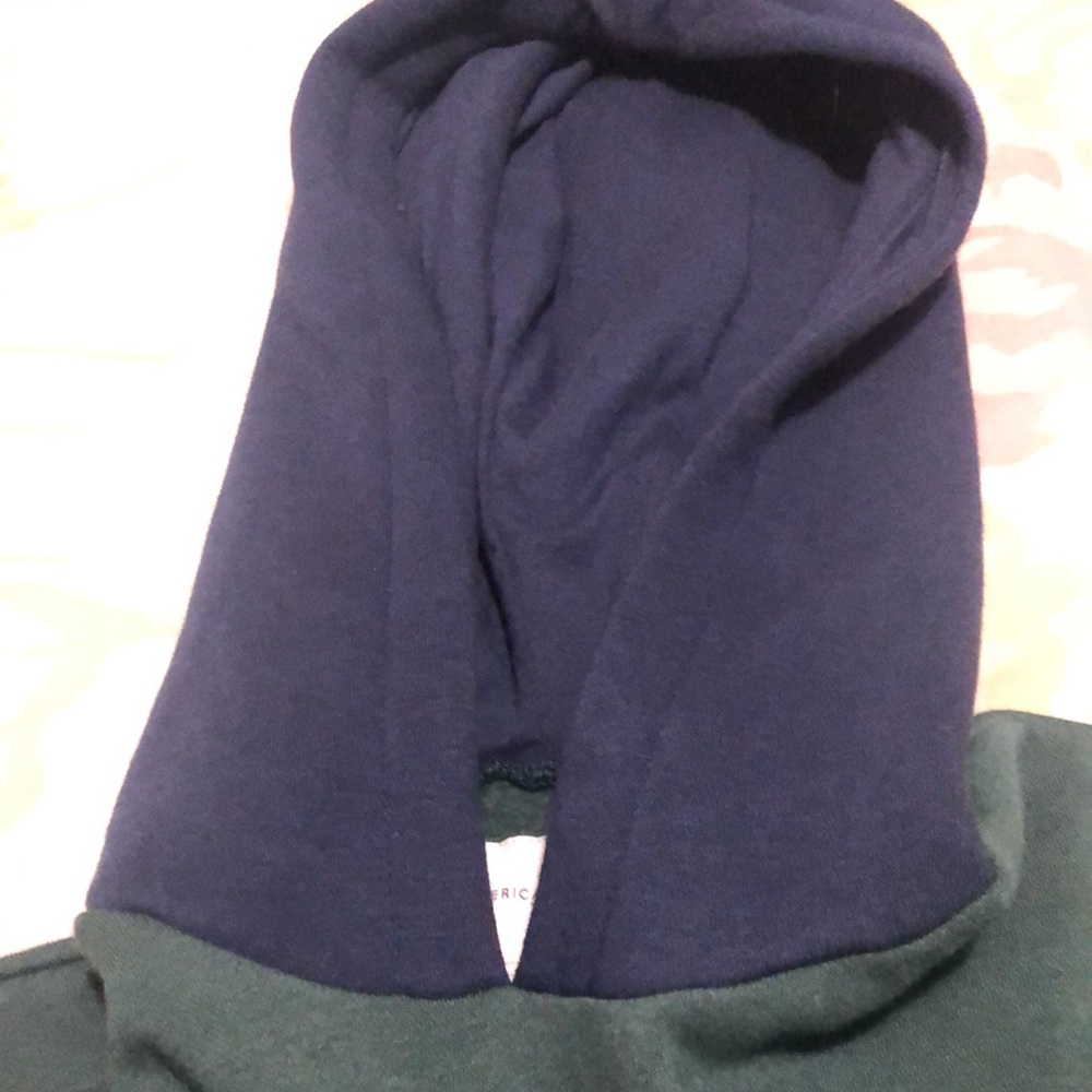 American Eagle Hoodie - Picture 4 of 4